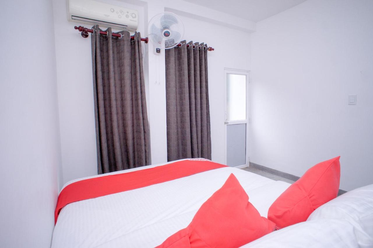 Pineview Hotel Unawatuna Buitenkant foto
