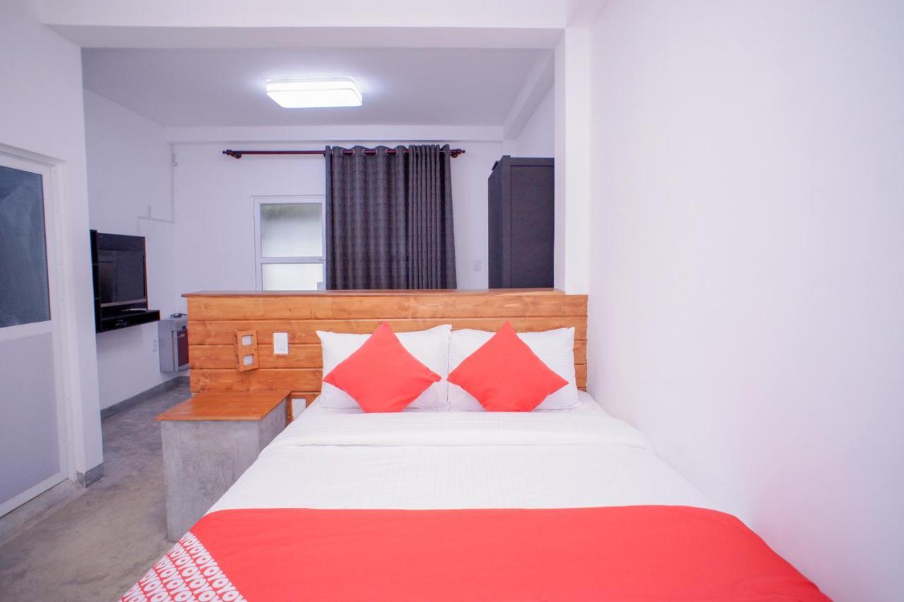 Pineview Hotel Unawatuna Buitenkant foto