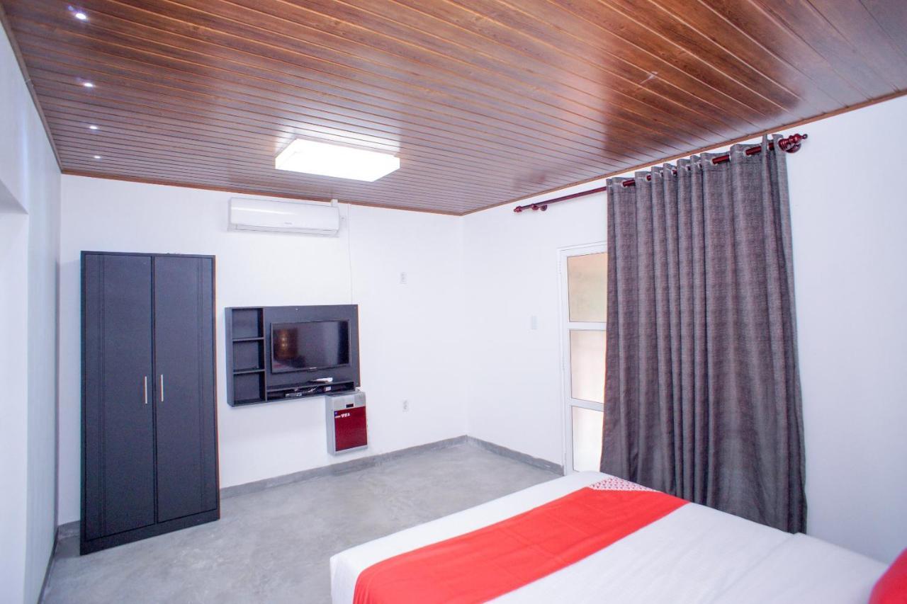 Pineview Hotel Unawatuna Buitenkant foto